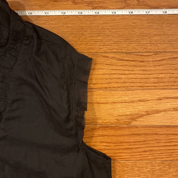 Sheer sleeveless top with ruffle trim - Picture 4 of 8